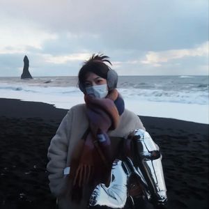 关于美女色色的非法网站
